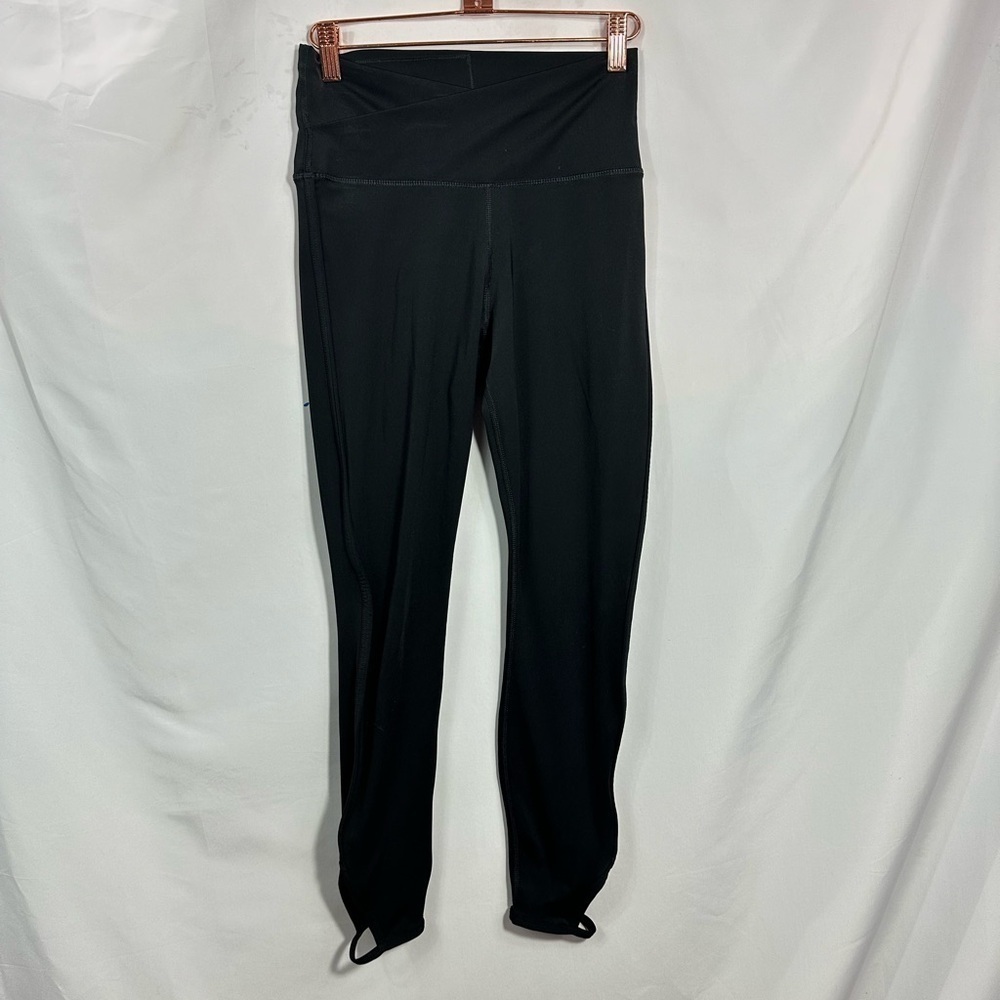 Nike black criss cross front leggings with ankle cutout size S